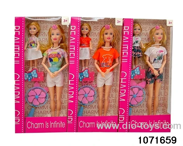 11.5 inch doll set in window box