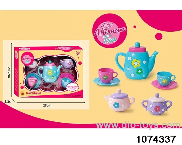 tea service in color box