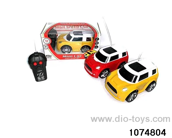 2ch RC car in window box