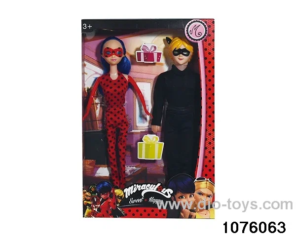 11 inch doll set in window box