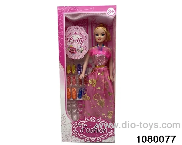 11.5 inch doll set in window box