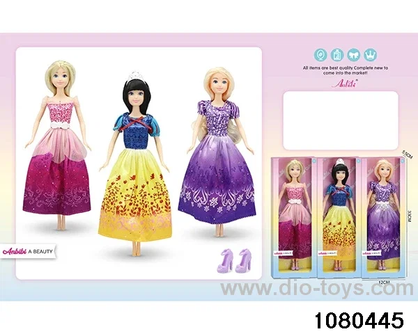 11.5 inch doll set in window box