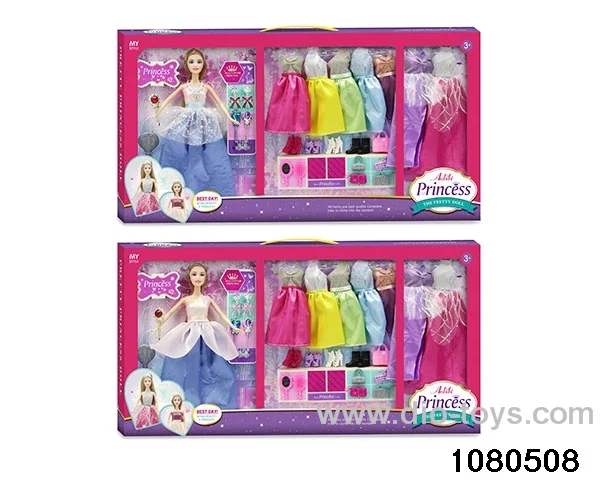 11.5 inch doll set in window box