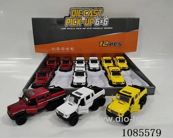 1:32 Alloy 3 Open door six-drive Mercedes Pickup Pull-back model (Sound and light)