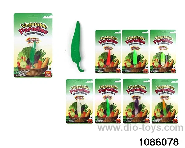 Soaking and expanding simulated vegetables in paper card