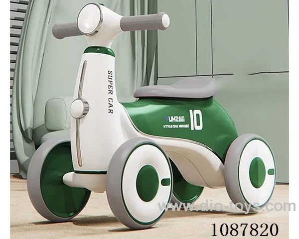 Four-wheel scooter