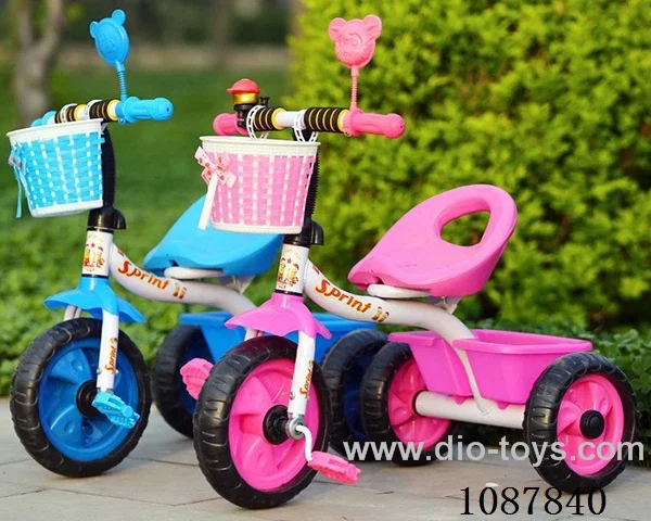 Children's three-wheeled balance car