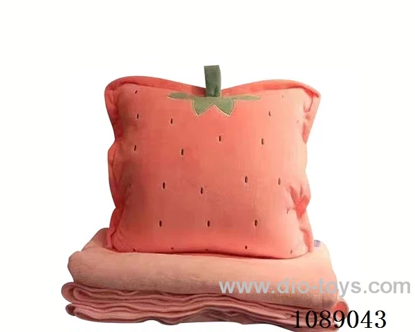 Strawberry hand warm pillow blanket 3-in-1 100*80 air-conditioned quilt