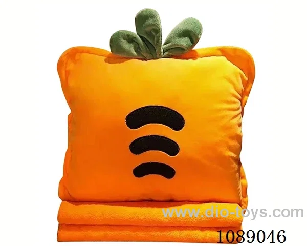 Carrot warm pillow blanket 3-in-1 100*80 air conditioning quilt