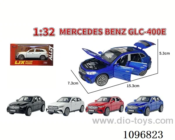 1:32 pull back alloy car with light/music