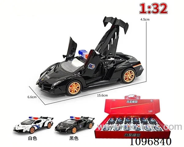 1:32 pull back alloy car with light/music