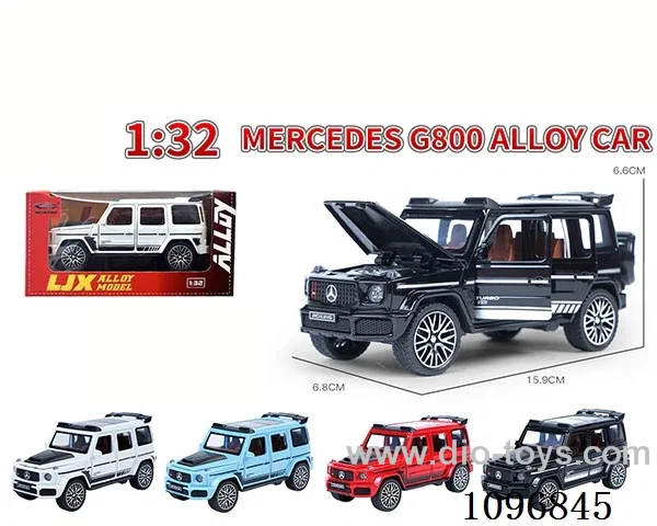 1:32 pull back alloy car with light/music