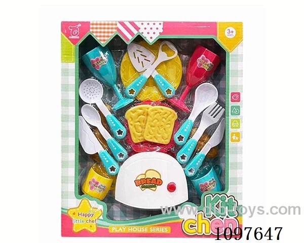 cutlery + bread maker