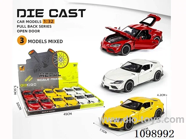 1:32 pull back alloy car with light/music