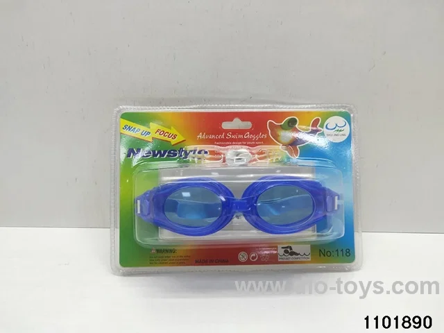 swimming goggles in Blister card