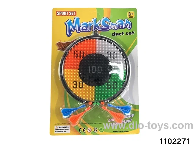 Dartboard with 4 darts in Blister card