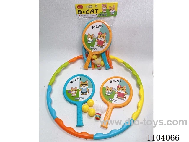 Assembled hula hoop + racket +3 round ball +1 badminton ball
