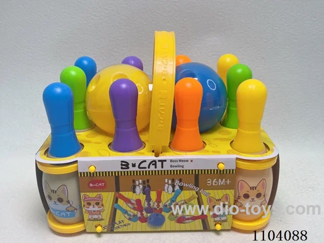 Small portable bowling set
