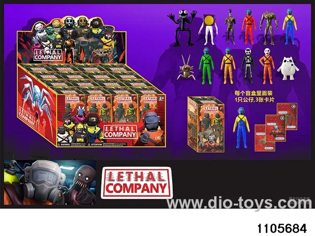2.5-4.5 inch doll set in display box