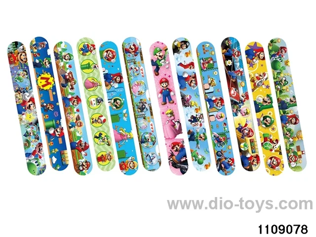 Children's cartoon snapping hand circle
