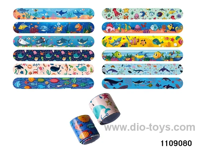 Children's cartoon snapping hand circle