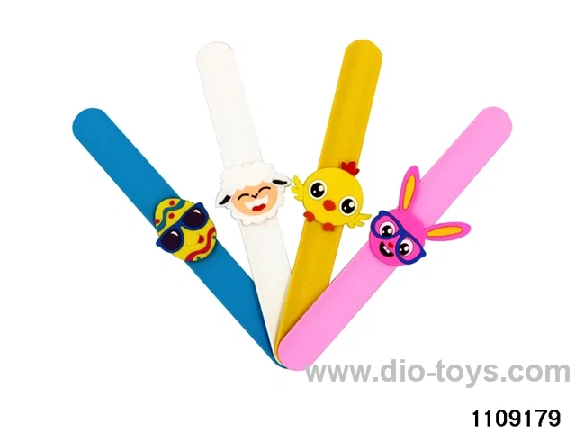 Children's cartoon snapping hand circle