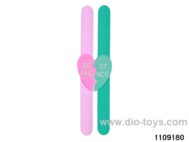 Children's cartoon snapping hand circle