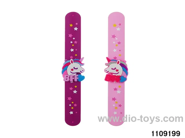 Children's cartoon snapping hand circle