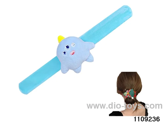 Children's cartoon snapping hand circle