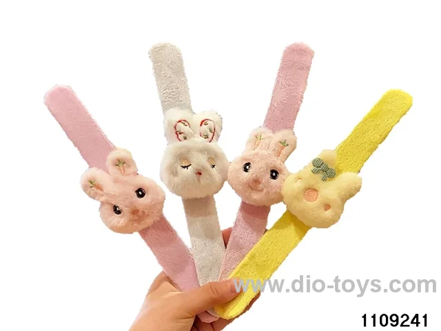 Children's cartoon snapping hand circle