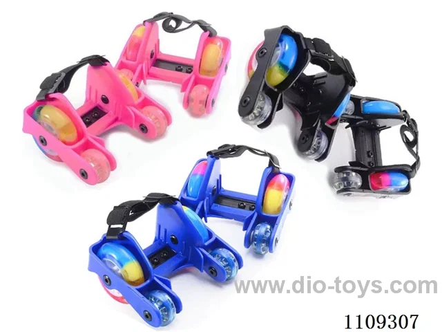 Roller skate cover four-color wheel with flint light