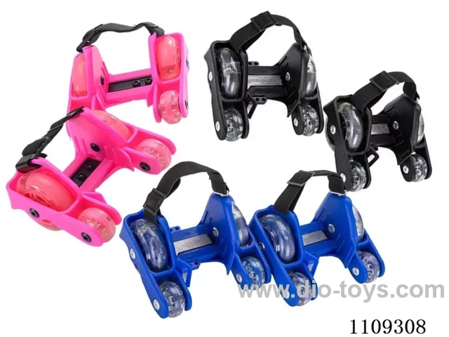 Roller skate cover four wheels with flint lights