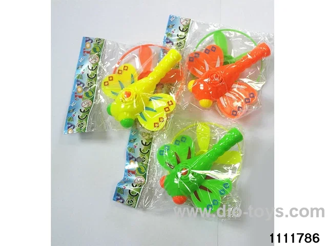 Catapult flying discs with whistles