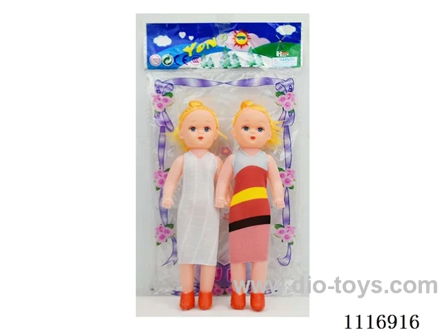 9 "2 dolls