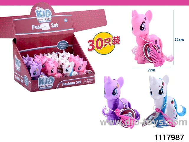 horses with combs