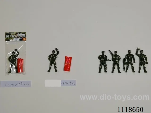 8CM soldier