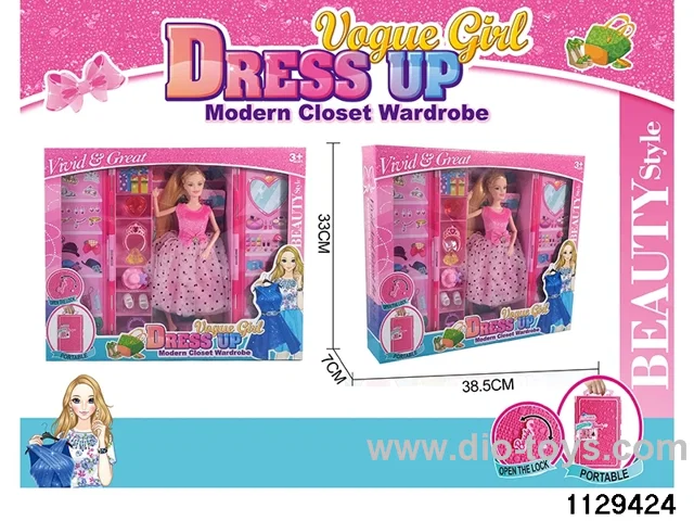 Dream Wardrobe with Fashion Barbie
