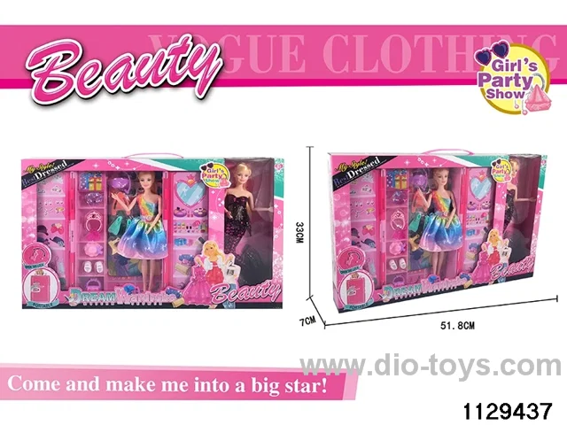 Dream Wardrobe with Fashion Barbie
