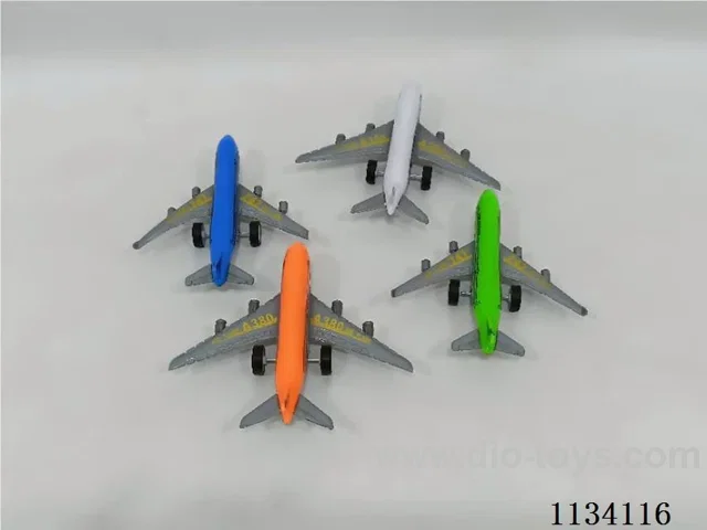 pull back airliner