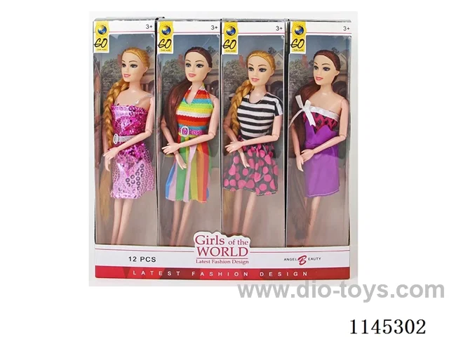 11.5’ 10 jointed solid Barbie 12 small boxes