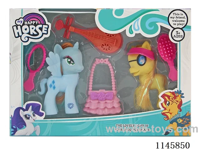 Two Ponies + Bag + Mirror + Comb + Pipa