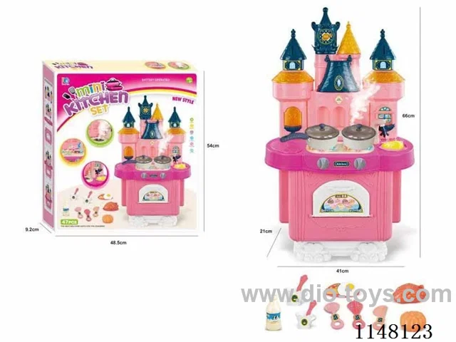 Castle cutlery table