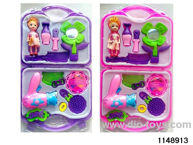 Barbie + Accessories
