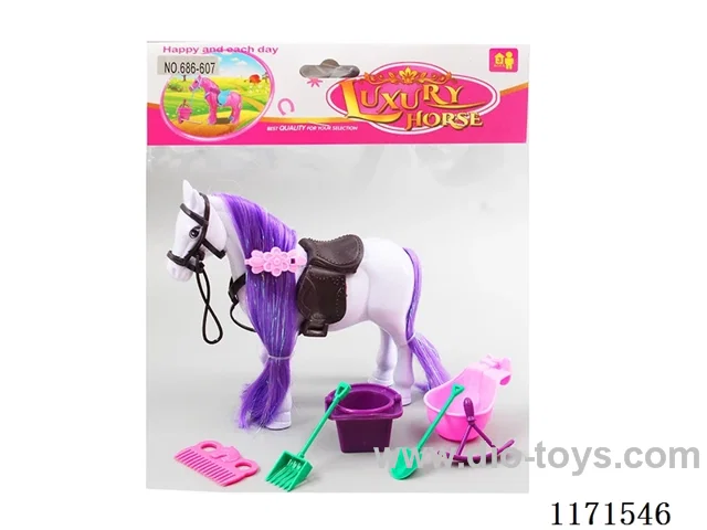 Horses + Accessories