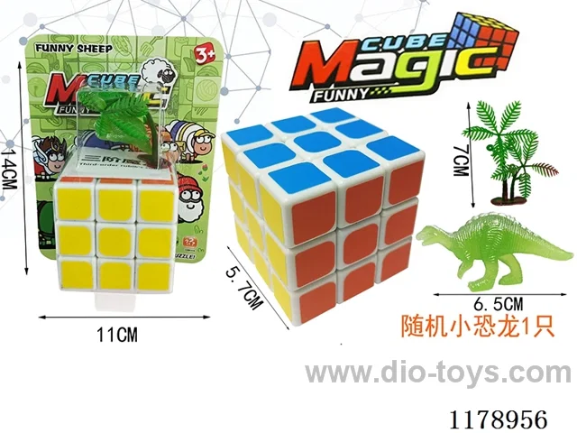 5.7 Magic Cubes without holes with springs (white background) + random small dinosaurs