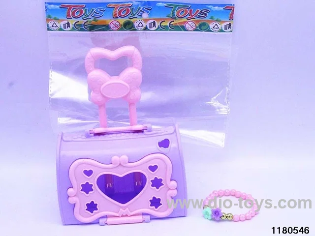 Luggage + Bracelet