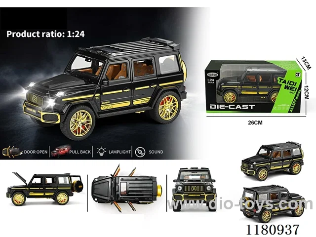 1:24 Big G Black Gold 6 door light music pull back alloy car