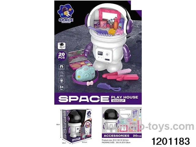 Makeup astronaut