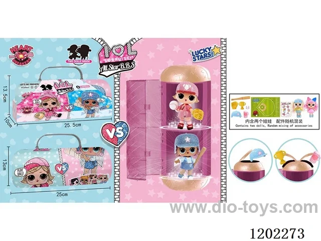 Baseball Tote Capsule - with 2 Surprise Dolls