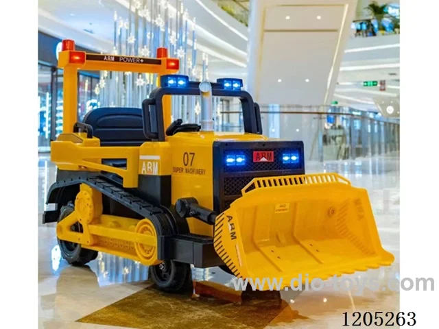 Construction truck/Bucket can be raised and lowered automatically, multifunctional Bluetooth central control operation panel (mobile phone can be connected), early education function, English story, combined LED headlamp, ? Mp3 socket, USB socket, 2.4G one-to-one multifunctional Bluetooth, remote co
